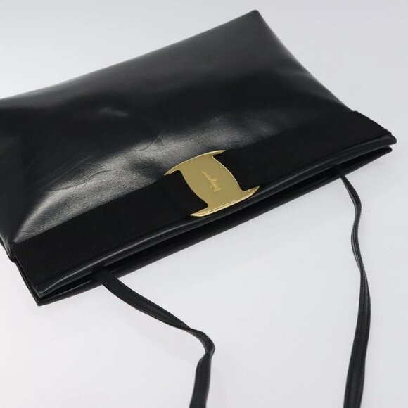 Salvatore Ferragamo Vala Shoulder Bag Leather Black Gold Auth - Picture 6 of 16